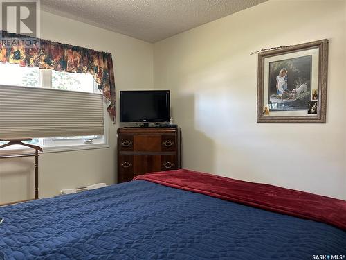 206 Garnet Street, Regina, SK - Indoor Photo Showing Bedroom