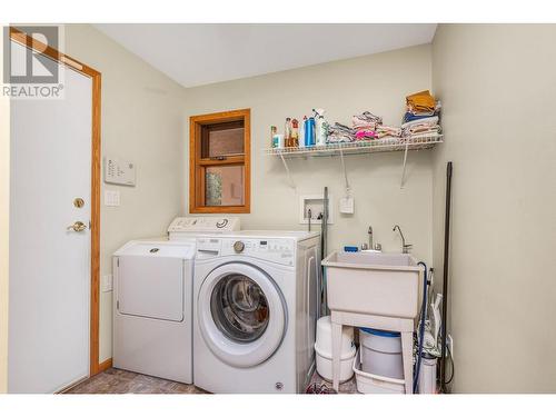 9237 Kokanee Road, Vernon, BC - Indoor Photo Showing Laundry Room