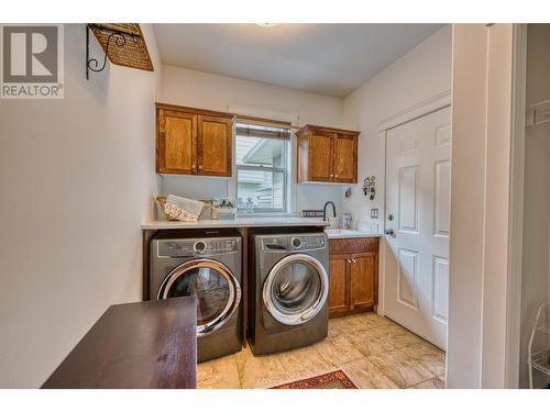 5254 Cobble Crescent, Kelowna, BC - Indoor Photo Showing Laundry Room