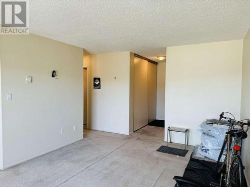 401 282 N Broadway Avenue, Williams Lake, BC - Indoor Photo Showing Other Room