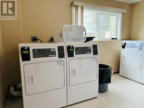 401 282 N Broadway Avenue, Williams Lake, BC - Indoor Photo Showing Laundry Room