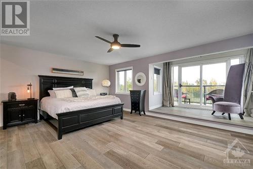 6900 Lakes Park Drive, Greely, ON - Indoor Photo Showing Bedroom