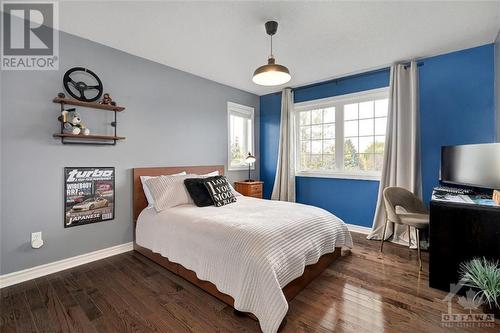 6900 Lakes Park Drive, Greely, ON - Indoor Photo Showing Bedroom