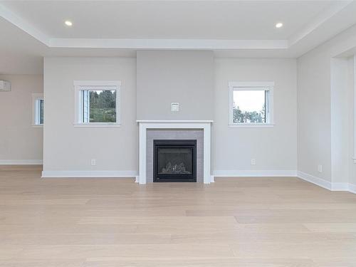 2661 Mica Pl, Langford, BC - Indoor Photo Showing Living Room With Fireplace
