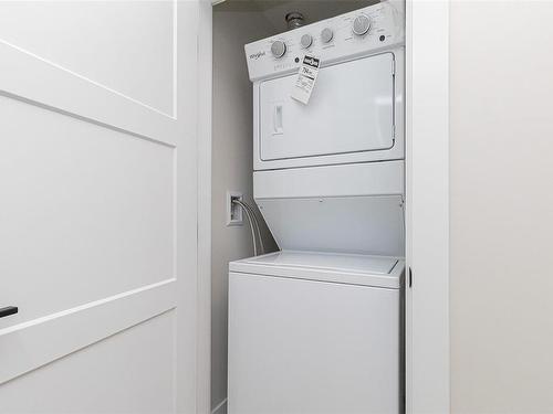 2661 Mica Pl, Langford, BC - Indoor Photo Showing Laundry Room