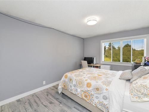 1141 Roy Rd, Saanich, BC - Indoor Photo Showing Bedroom