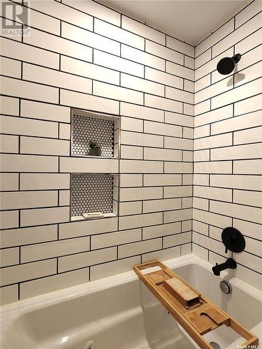 447 Redwood Crescent, Warman, SK - Indoor Photo Showing Bathroom