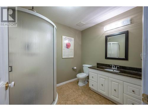 11795 Harris Road, Summerland, BC - Indoor Photo Showing Bathroom