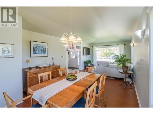 11795 Harris Road, Summerland, BC - Indoor Photo Showing Dining Room