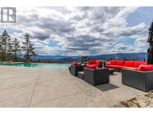 5774 Deadpine Drive, Kelowna, BC - Outdoor With View