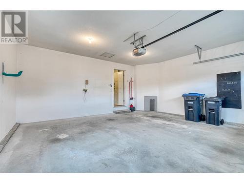 1634 Carmi Avenue Unit# 159, Penticton, BC - Indoor Photo Showing Garage