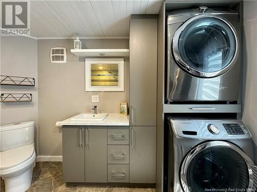 57 Pouvoir Street, Edmundston, NB - Indoor Photo Showing Laundry Room