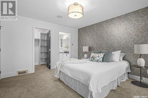 522A 6Th Street E, Saskatoon, SK - Indoor Photo Showing Bedroom