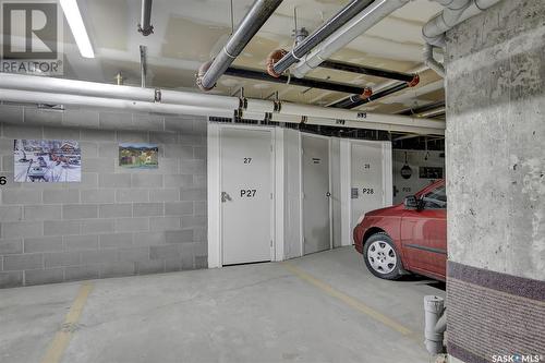 106 215 Smith Street N, Regina, SK - Indoor Photo Showing Garage