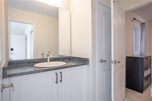269 Vanilla Trail, Thorold, ON - Indoor Photo Showing Bathroom