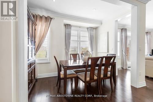 31 Forest Ridge Avenue, Hamilton, ON - Indoor Photo Showing Dining Room