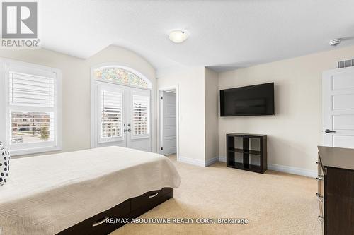 31 Forest Ridge Avenue, Hamilton, ON - Indoor Photo Showing Bedroom