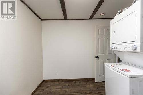 145 Elmwood Ave, Sault Ste. Marie, ON - Indoor Photo Showing Laundry Room