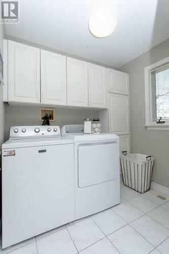 27 Calvert Place, Thames Centre, ON - Indoor Photo Showing Laundry Room