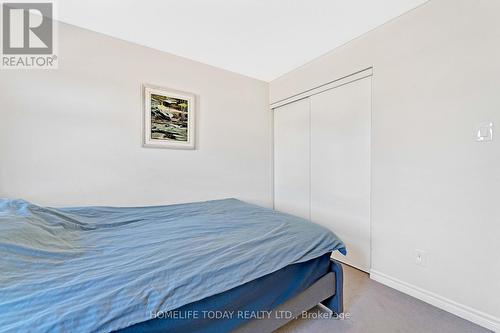 326 Rouncey Road, Ottawa, ON - Indoor Photo Showing Bedroom
