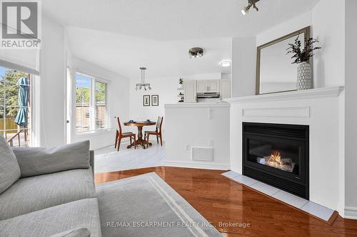 8 - 175 Fiddlers Green Road, Hamilton, ON - Indoor Photo Showing Living Room With Fireplace