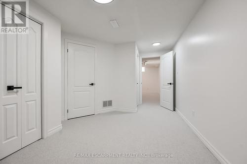 8 - 175 Fiddlers Green Road, Hamilton, ON - Indoor Photo Showing Other Room