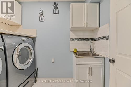 E-31 - 110 Activa Avenue, Kitchener, ON - Indoor Photo Showing Laundry Room