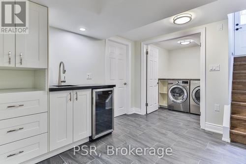 288 East 32Nd Street, Hamilton, ON - Indoor Photo Showing Laundry Room