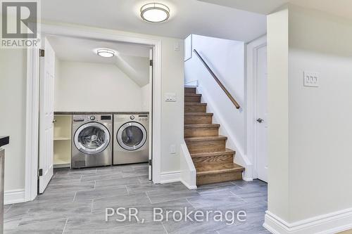 288 East 32Nd Street, Hamilton, ON - Indoor Photo Showing Laundry Room