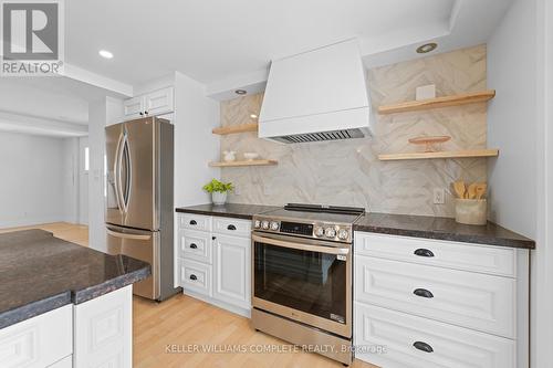 30 Parkview Avenue, Fort Erie, ON - Indoor Photo Showing Kitchen