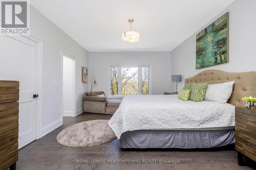 17 Ontario Street, Halton Hills, ON - Indoor Photo Showing Bedroom