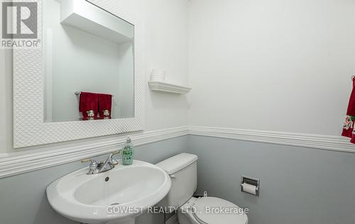 6225 Tenth Line W, Mississauga, ON - Indoor Photo Showing Bathroom