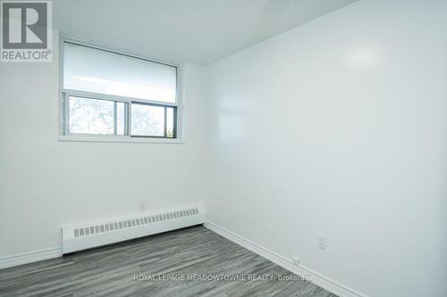 508 - 390 Dixon Road, Toronto, ON - Indoor Photo Showing Other Room