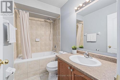 102 Cedarbrook Road, Brampton, ON - Indoor Photo Showing Bathroom
