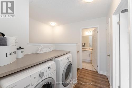 114 Gore Court, Milton, ON - Indoor Photo Showing Laundry Room