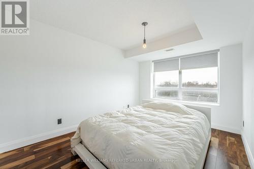 403 - 1403 Royal York Road, Toronto, ON - Indoor Photo Showing Bedroom