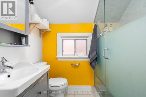 64 Pelmo Crescent, Toronto, ON - Indoor Photo Showing Bathroom