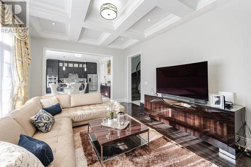 78 Gordon Randle Drive, Brampton, ON - Indoor Photo Showing Living Room