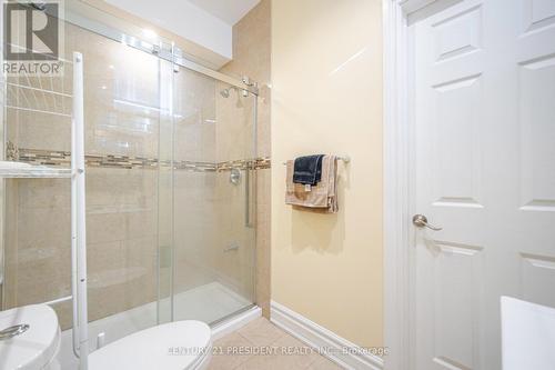78 Gordon Randle Drive, Brampton, ON - Indoor Photo Showing Bathroom
