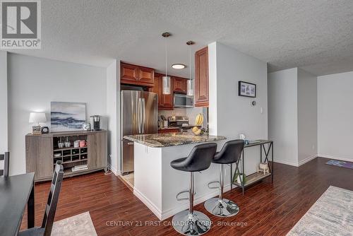 405 - 570 Proudfoot Lane, London, ON - Indoor Photo Showing Kitchen
