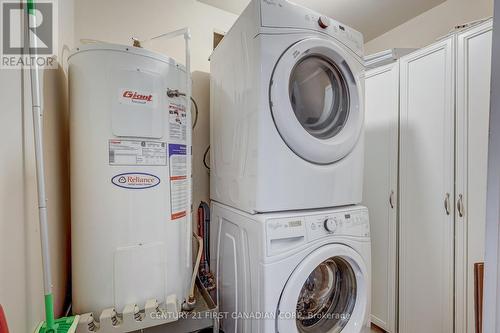 405 - 570 Proudfoot Lane, London, ON - Indoor Photo Showing Laundry Room