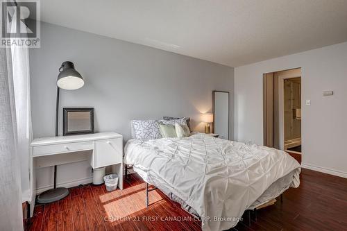 405 - 570 Proudfoot Lane, London, ON - Indoor Photo Showing Bedroom