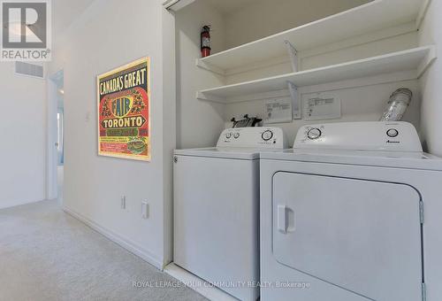 136 Bravo Lane, Newmarket, ON - Indoor Photo Showing Laundry Room