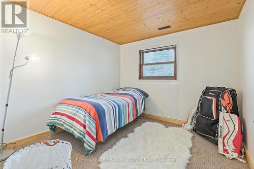 3 Scott Crescent, Erin, ON - Indoor Photo Showing Bedroom