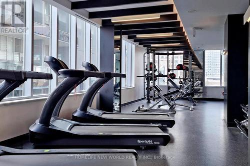 1005 - 89 Mcgill Street, Toronto, ON - Indoor Photo Showing Gym Room