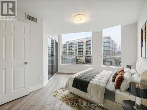 306 - 897 Sheppard Ave West Avenue W, Toronto, ON - Indoor Photo Showing Bedroom