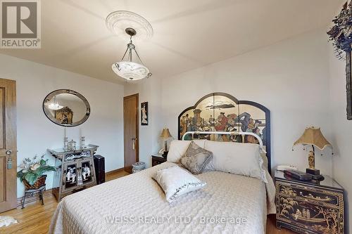 526 Milverton Boulevard, Toronto, ON - Indoor Photo Showing Bedroom