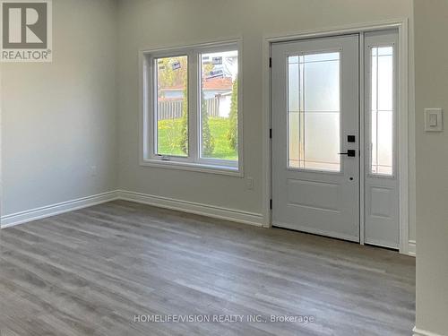 49 Gemshaw Crescent, Toronto, ON - Indoor Photo Showing Other Room