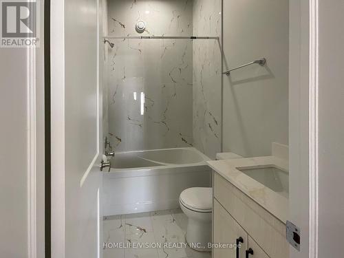 49 Gemshaw Crescent, Toronto (Malvern), ON - Indoor Photo Showing Bathroom