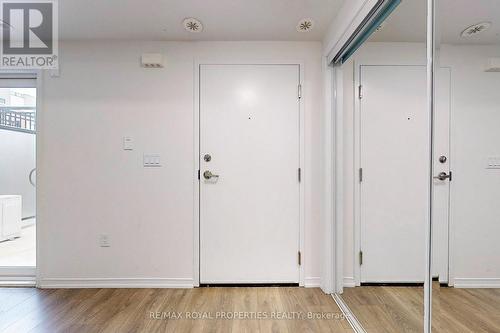 135 - 515 Kingbird Grove, Toronto, ON - Indoor Photo Showing Other Room